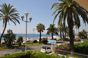 Отель Appartement 53 Promenade des Anglais  Ницца